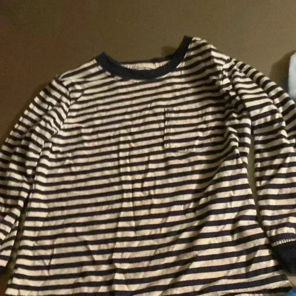 5 pack of 3T shirts from Carter’s, Next Gen2, Disney, Old Navy and OshKosh - Picture 8 of 11